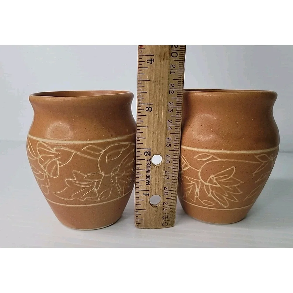 2 Handmade Small Studio Art Pottery‎ Vases Abstract Floral Design 3 1/4